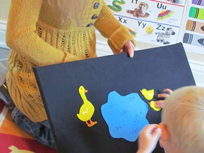 Ten fun ways to use a flannel board by Teach Preschool 