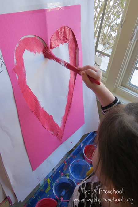 Hearts at the easel by Teach Preschool 